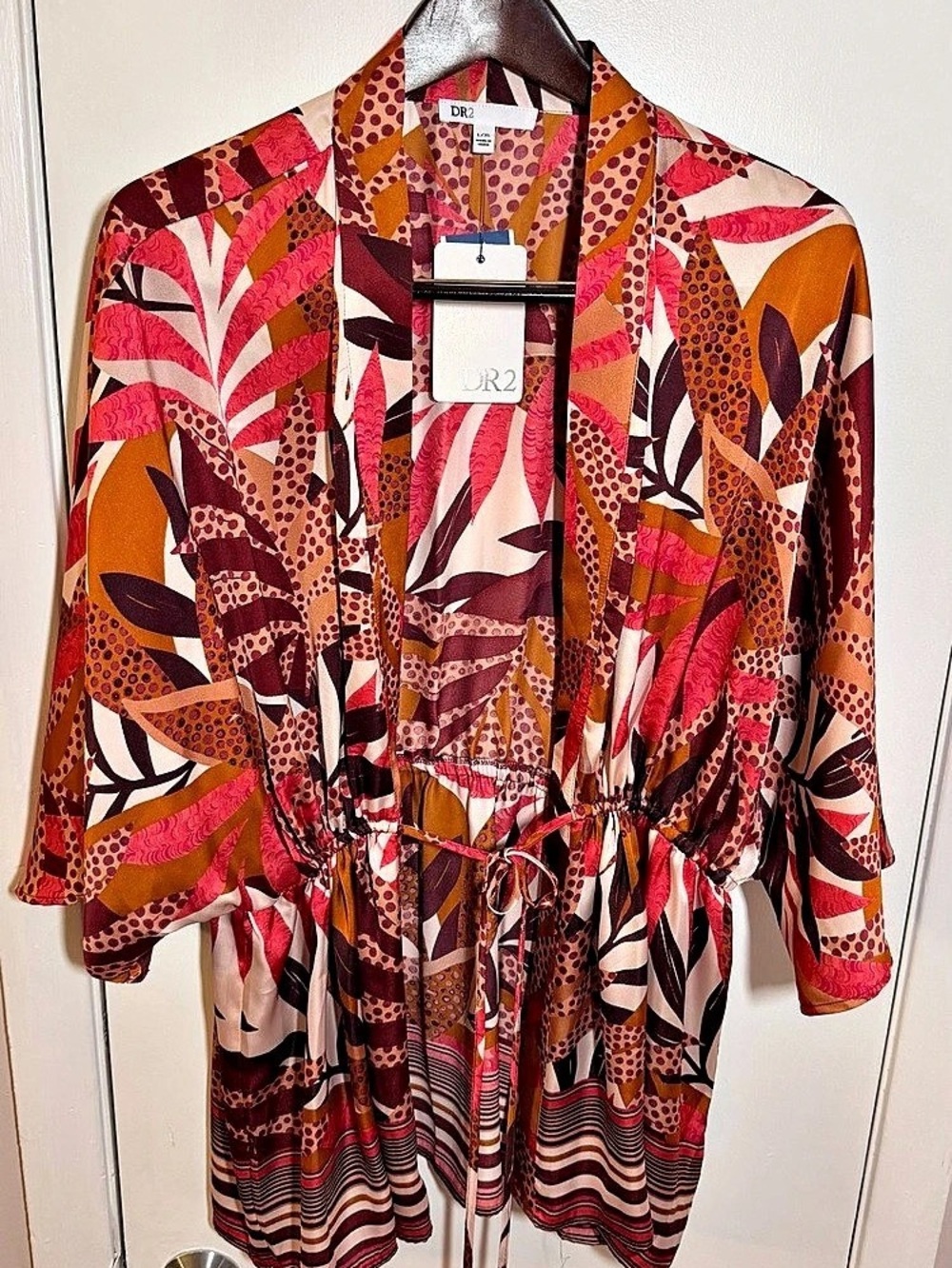 DR2 by Daniel Rainn Pink Tropical Leaf Print Kimono Wrap Jacket